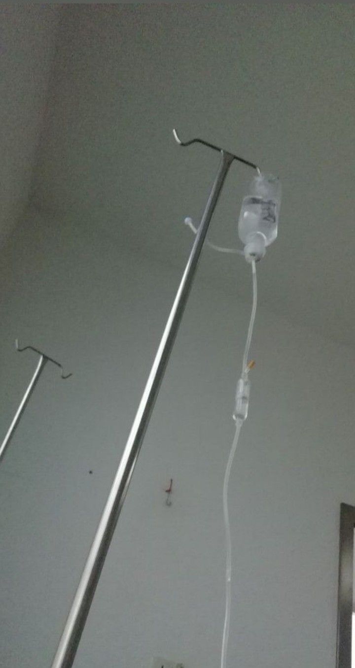 Foto Infus di Rumah Sakit