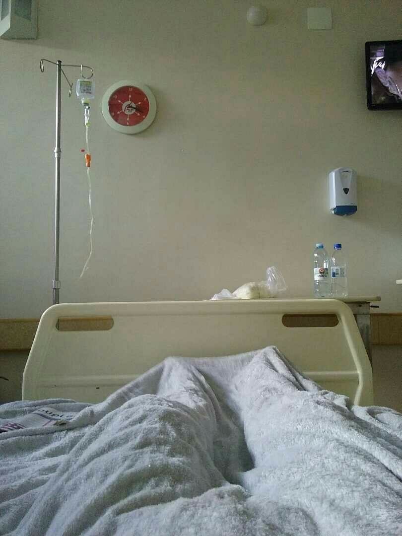 Foto Orang Sakit di Rumah Sakit